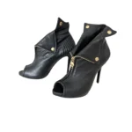 Alexander McQueen (Size 38)