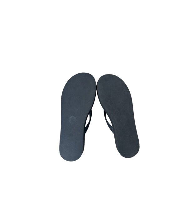 Gucci Double G Flip Flops (Size 39)