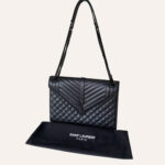 Yves Saint Laurent Envelope Quilted Leather Shoulderbag