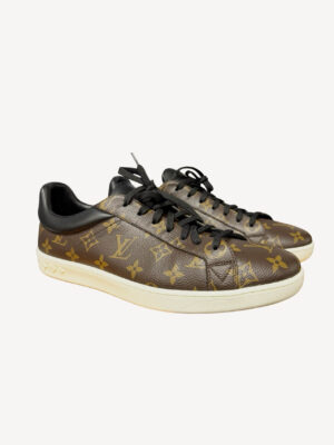 Louis Vuitton Luxembourg Front Row Trainers in white leather with monogram detail