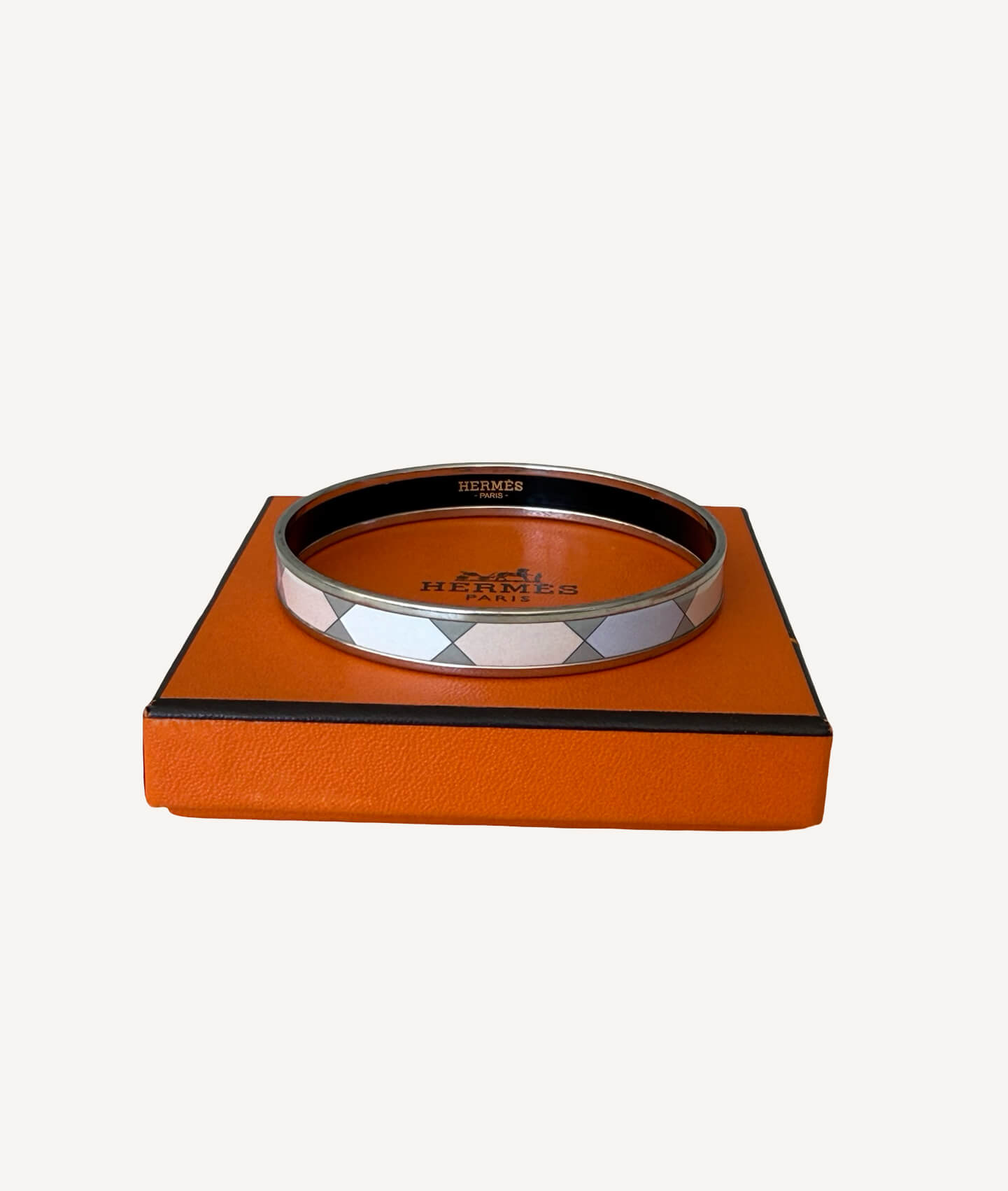 Hermès printed enamel bracelet in soft pastel tones with palladium-plated trim