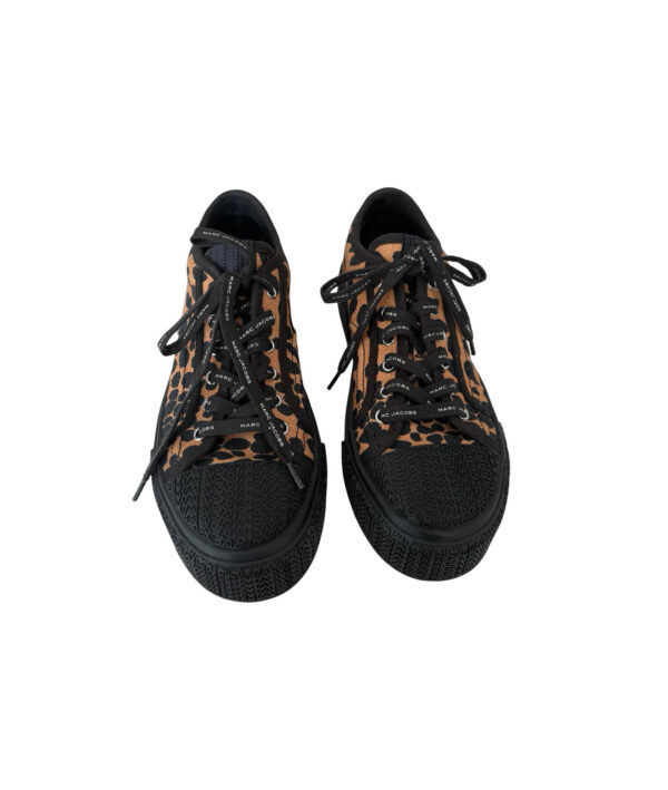 Marc Jacobs Printed Canvas Sneaker (Size 39)