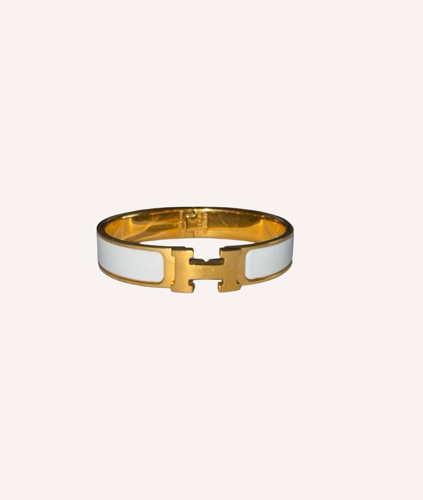 Hermès Clic H enamel bangle in white with gold plated H clasp bracelet